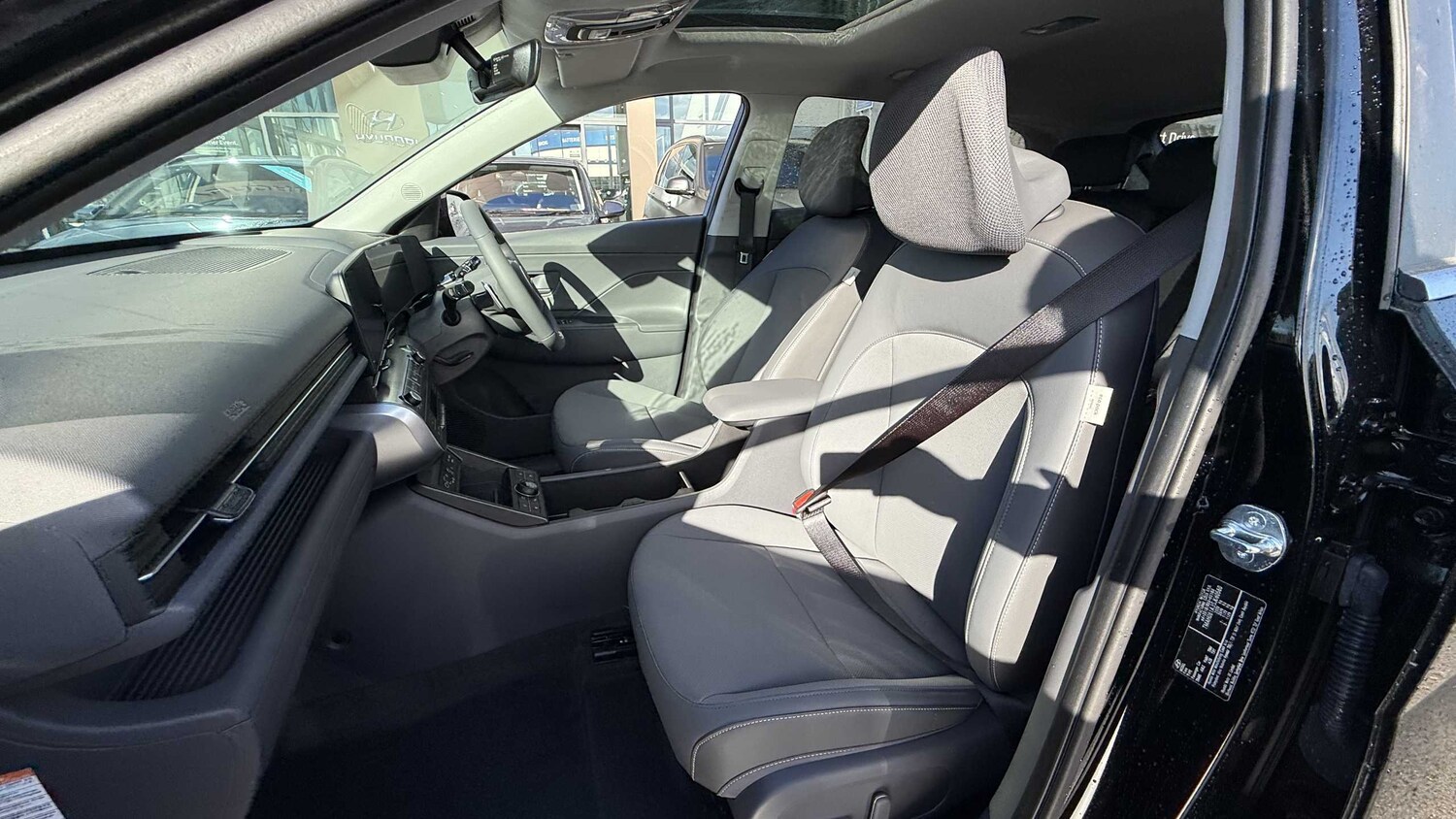 Used Hyundai KONA 2025 for sale - 77859304: Photo 16