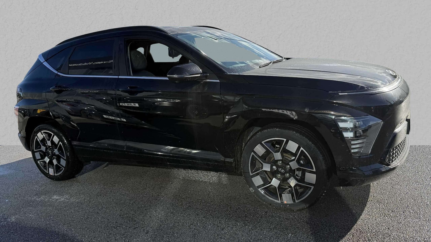 Used Hyundai KONA 2025 for sale - 77859304: Photo 4