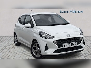 Used Hyundai i10 2023 for sale - 77861161: Photo