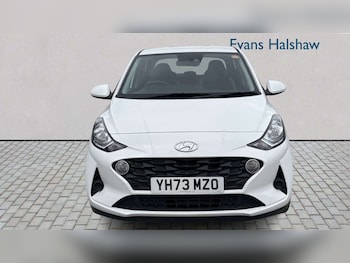 Used Hyundai i10 2023 for sale - 77861161: Photo