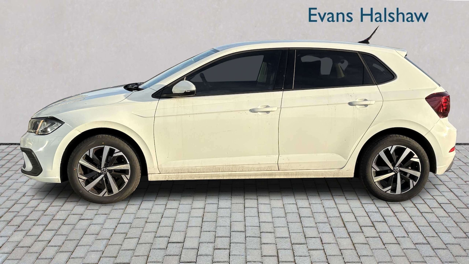 Used Volkswagen Polo for sale - 77861575: Photo 4