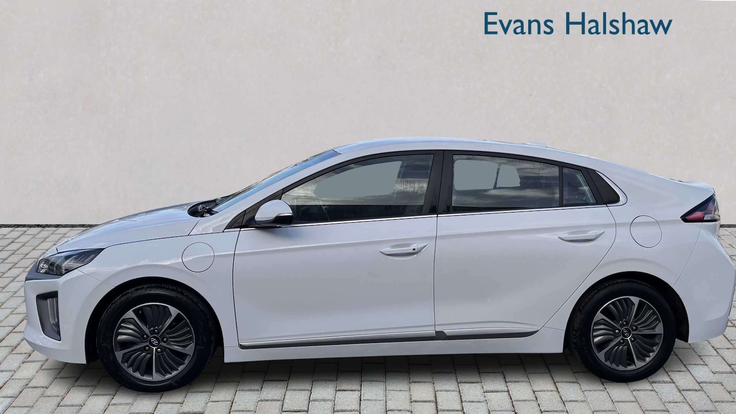 Used Hyundai IONIQ 2022 for sale - 77859320: Photo 3