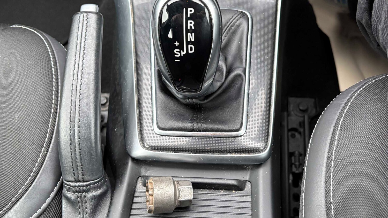 Used Volvo V40 for sale - 77858191: Photo 21