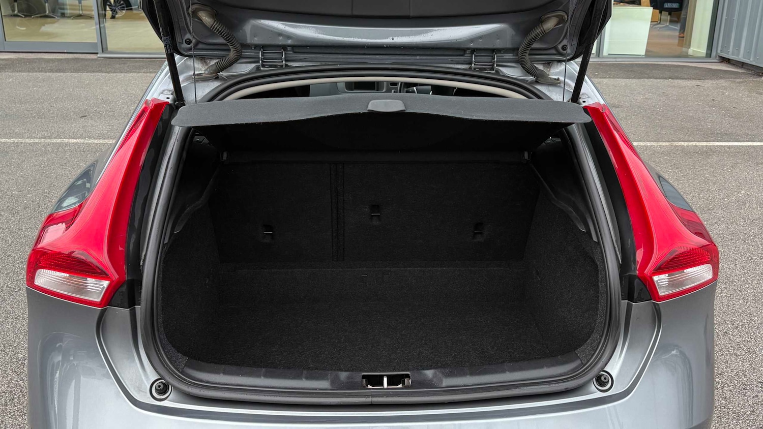 Used Volvo V40 for sale - 77858191: Photo 7