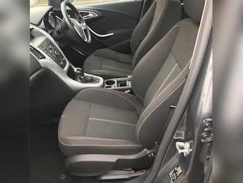 Used Vauxhall Astra 2010 for sale - 75849417: Photo