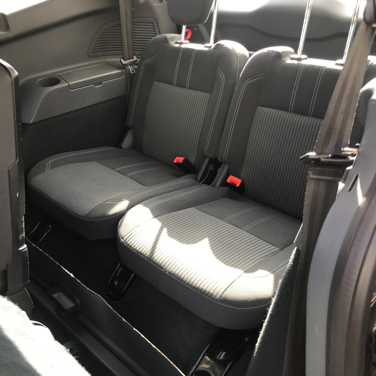 Used Ford Grand C-Max 2011 for sale - 76102739: Photo 12