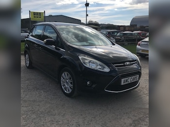 Used Ford Grand C-Max 2011 for sale - 76102739: Photo