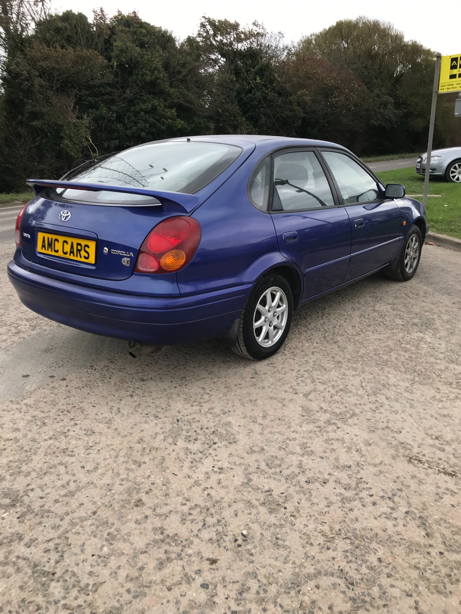 Used Toyota Corolla 1998 for sale - 76319191: Photo 8