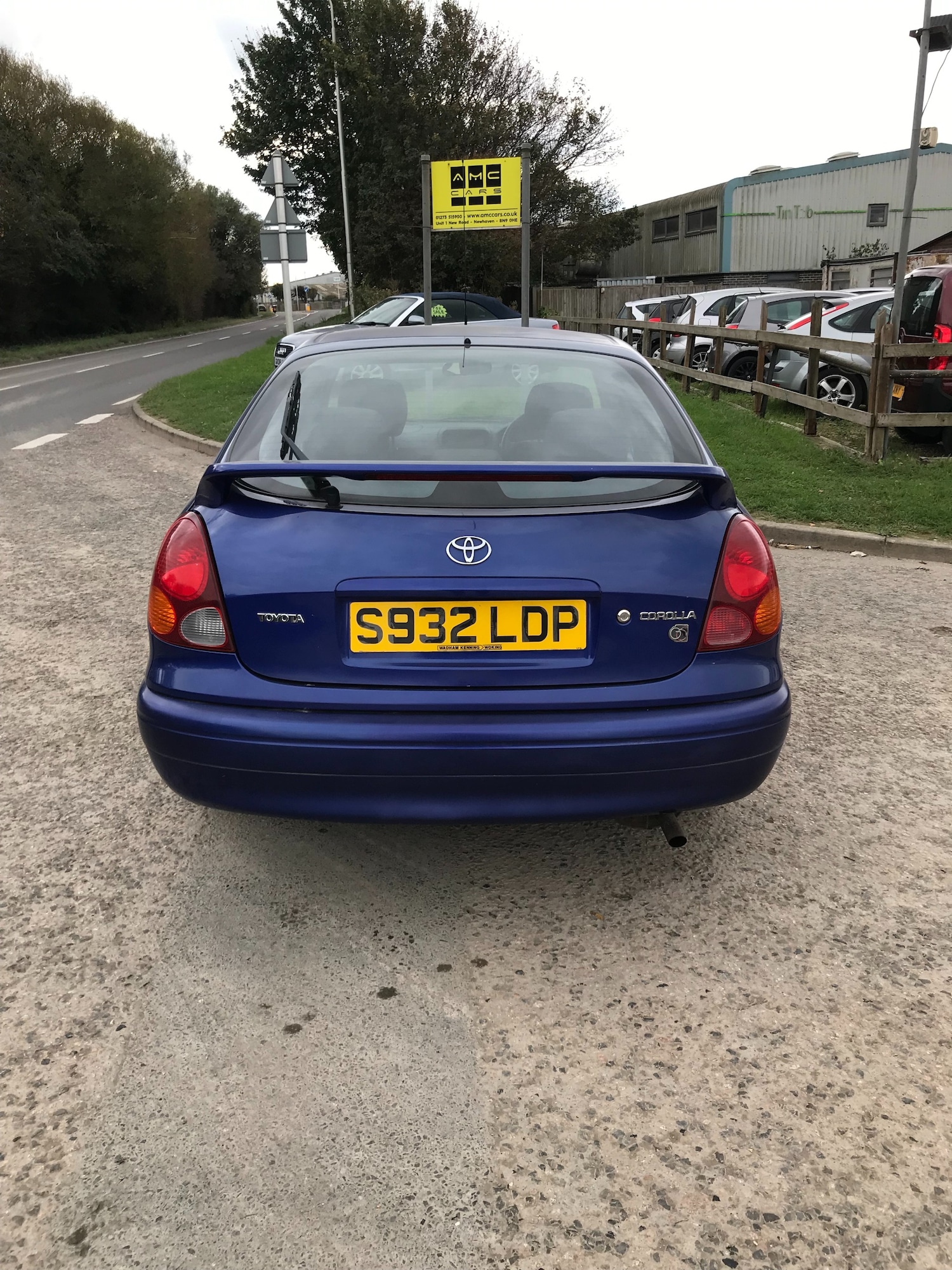 Used Toyota Corolla 1998 for sale - 76319191: Photo 9
