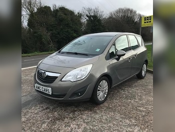 2011 (11) - 1.4i 16V Excite 5dr