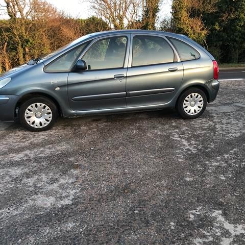 Used Citroen Xsara Picasso 2010 for sale - 77271067: Photo 11