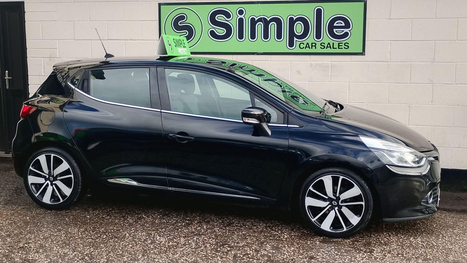 Used Renault Clio 2015 for sale - 77216139: Photo 7