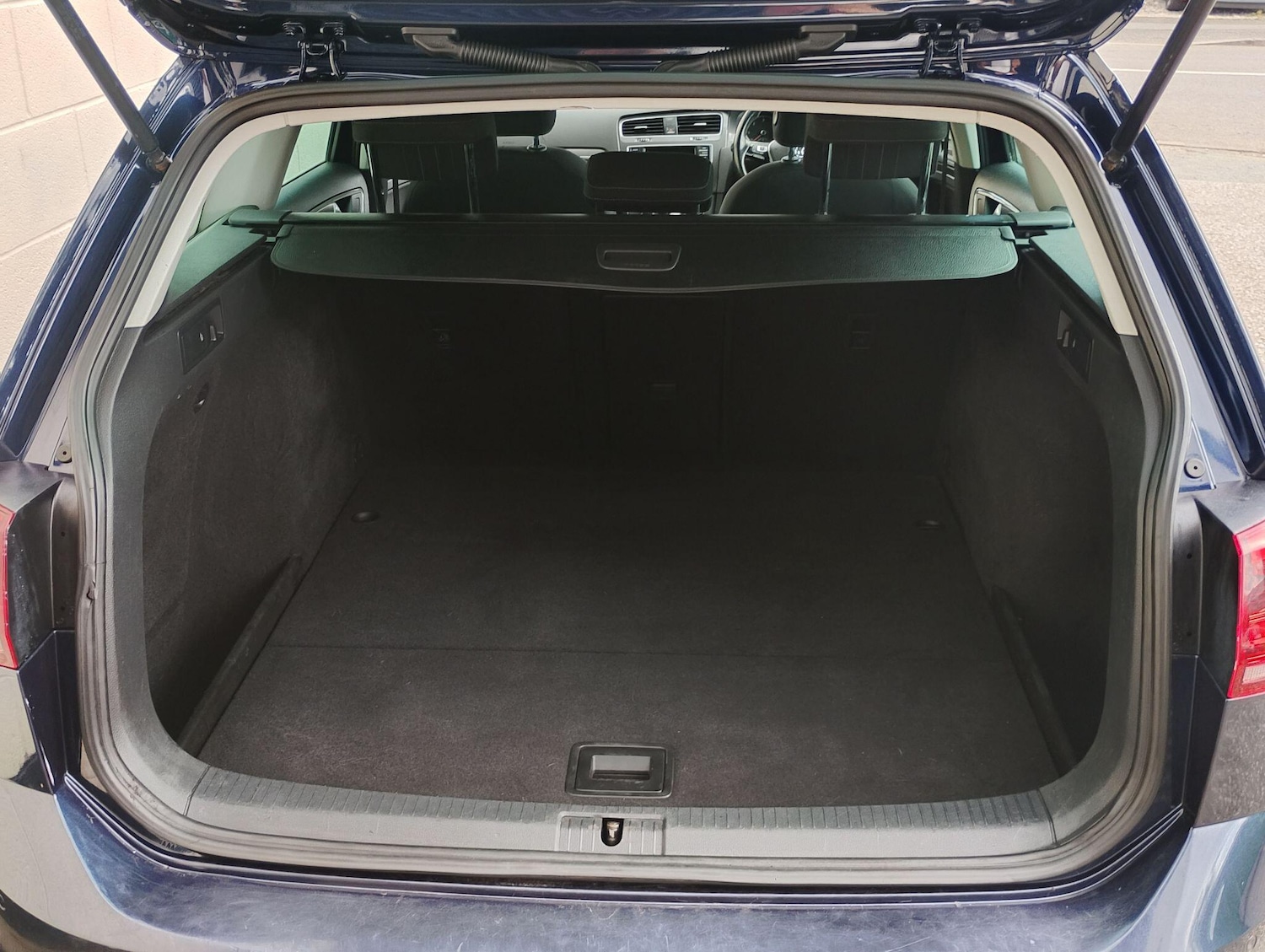 Used Volkswagen Golf 2016 for sale - 76886184: Photo 14