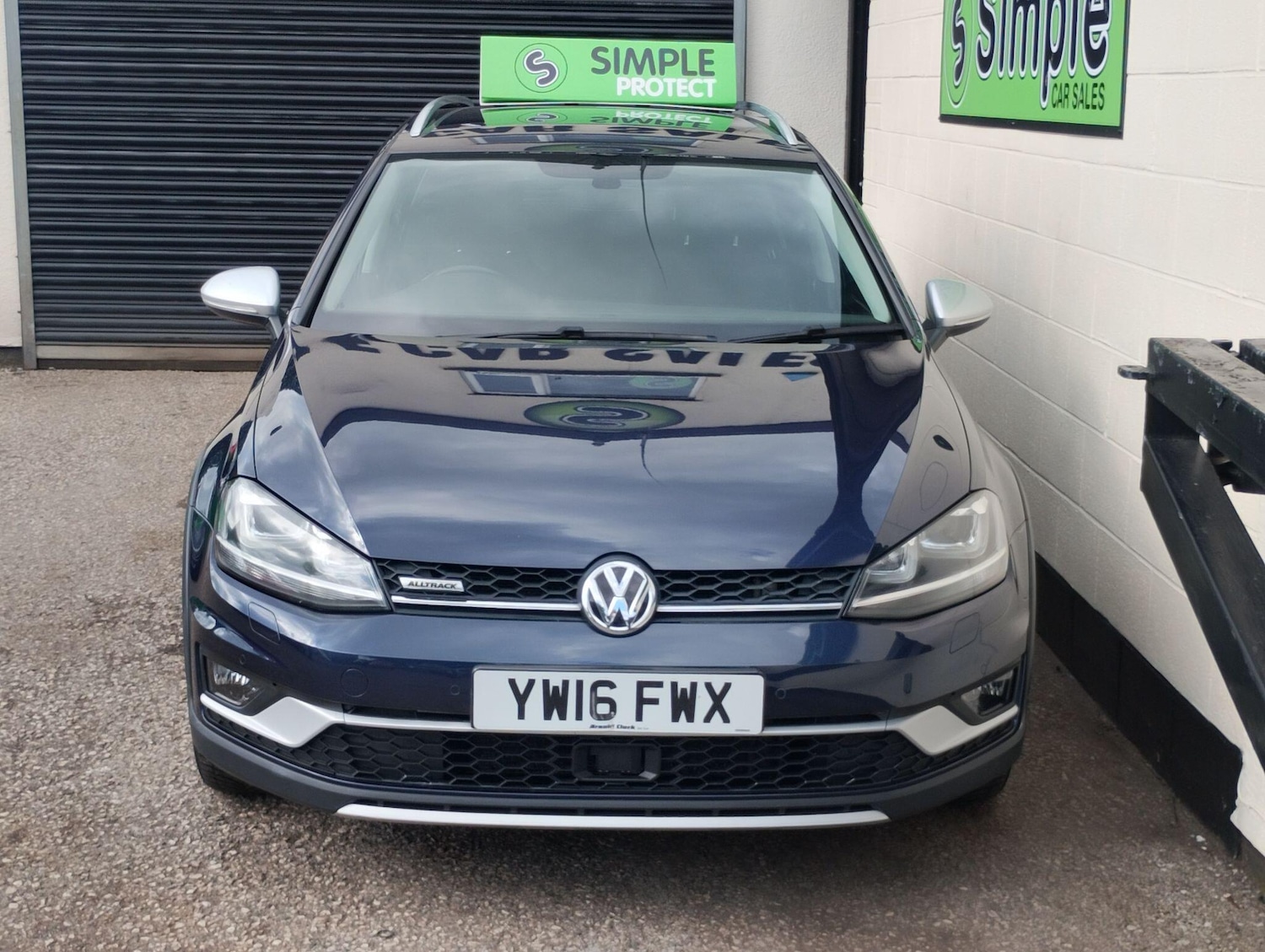 Used Volkswagen Golf 2016 for sale - 76886184: Photo 2