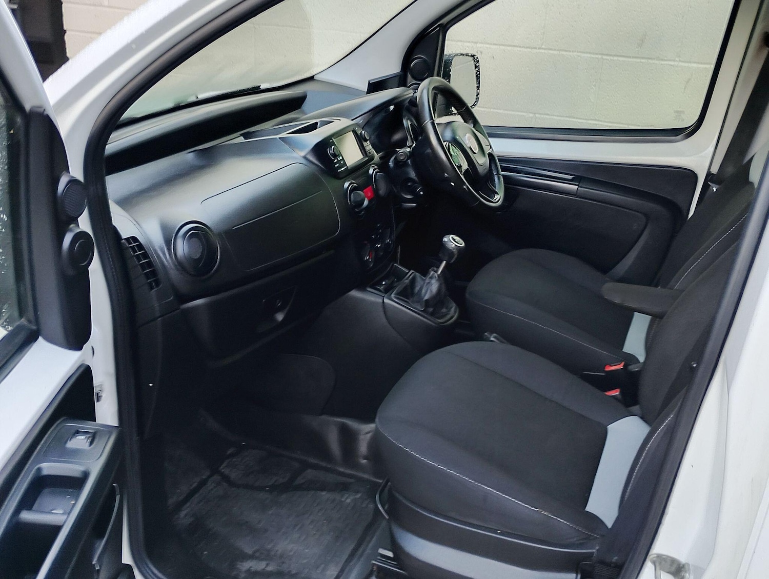 Used Fiat Fiorino 2017 for sale - 76989384: Photo 10