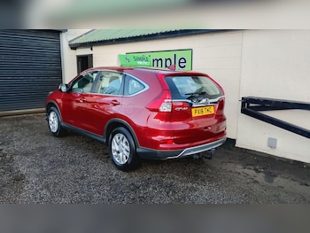 Used Honda CR-V 2016 for sale - 77400538: Photo