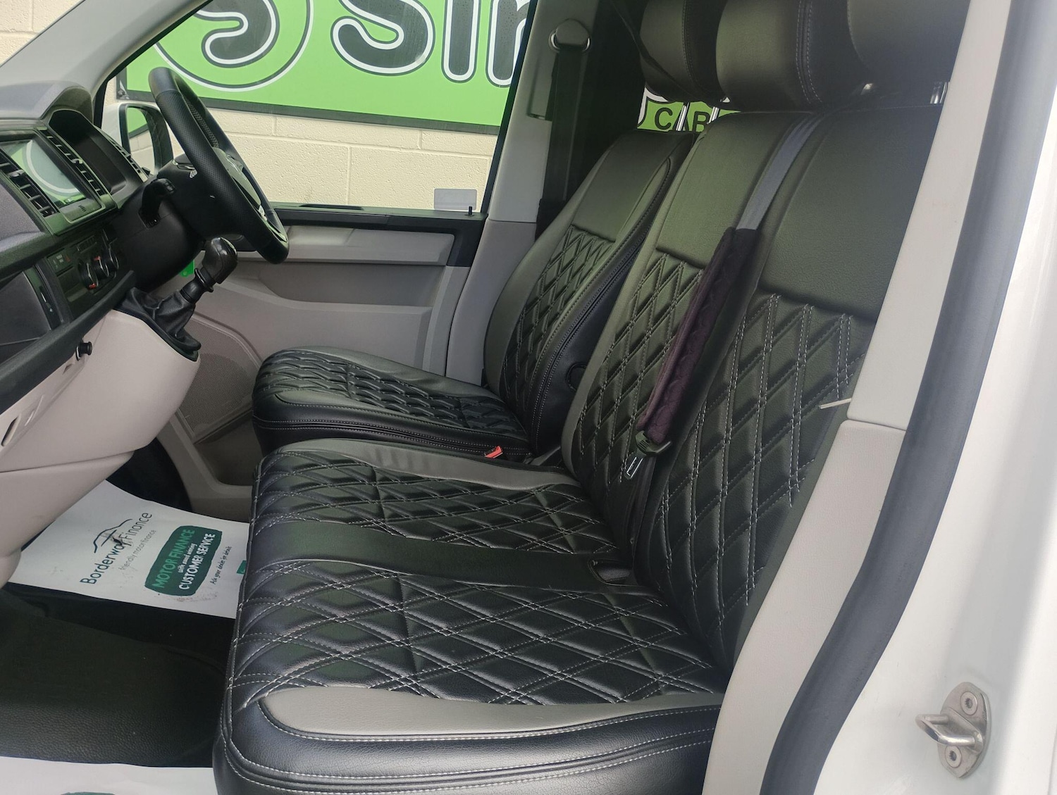 Used Volkswagen Transporter 2016 for sale - 76990028: Photo 14