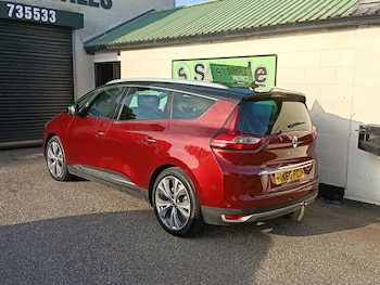 Used Renault Grand Scenic 2016 for sale - 78933662: Photo