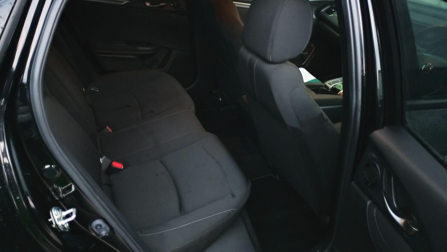 Used Honda Civic 2019 for sale - 76612975: Photo 10