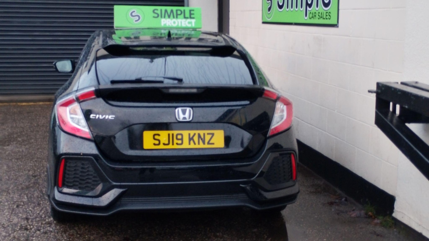 Used Honda Civic 2019 for sale - 76612975: Photo 6