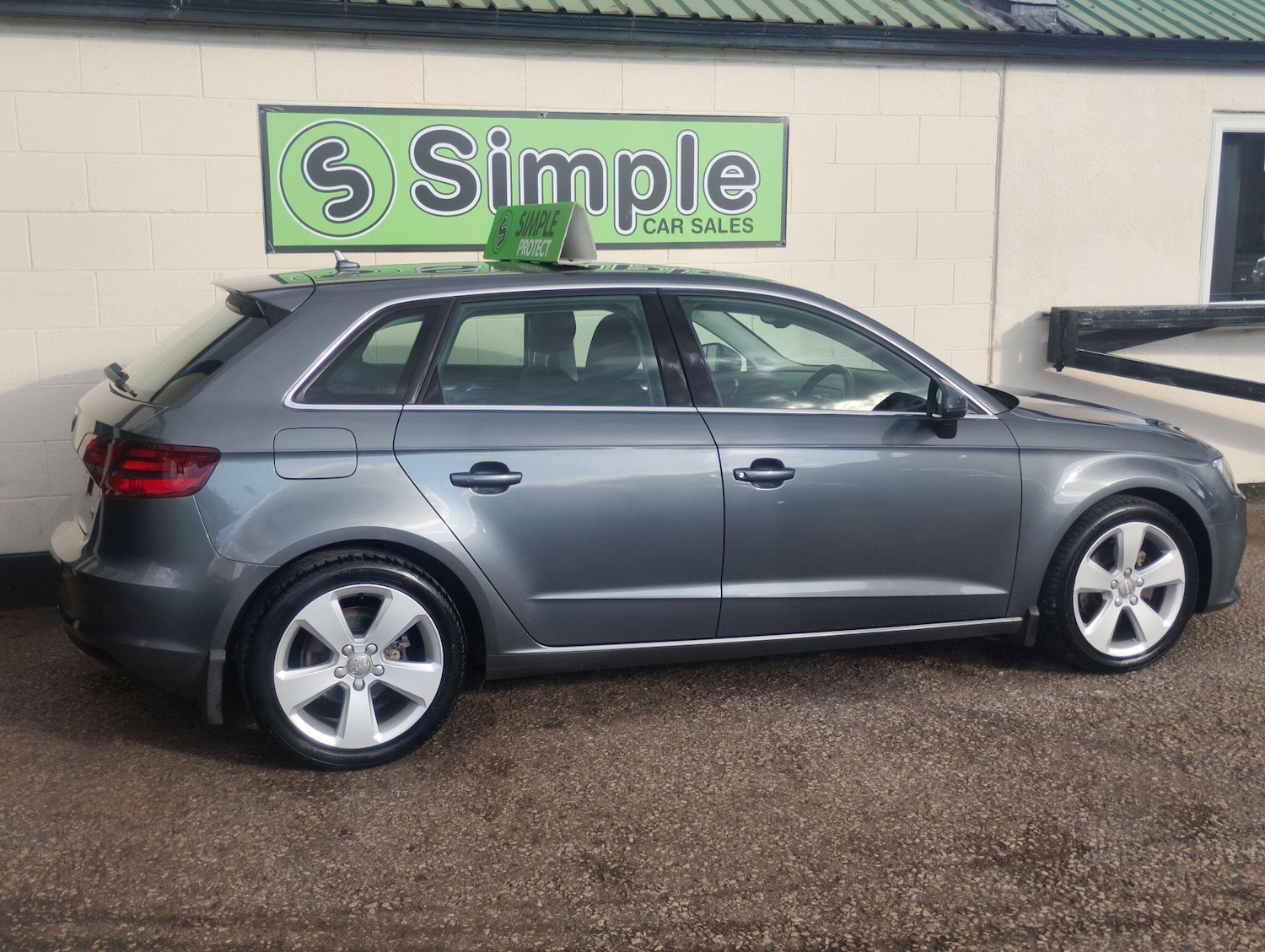 Used Audi A3 2014 for sale - 76060534: Photo 6