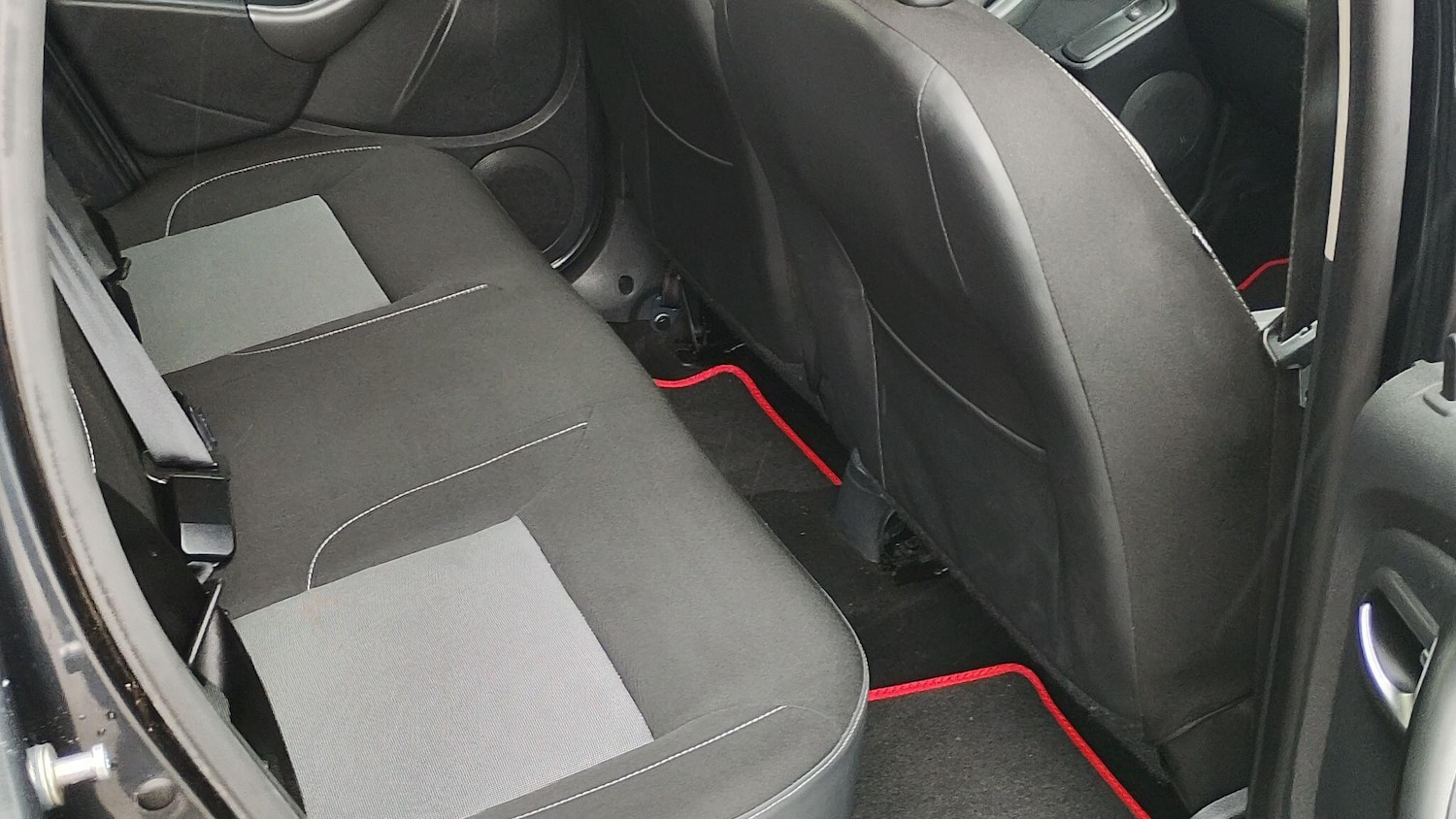 Used Dacia Duster 2017 for sale - 76592716: Photo 11