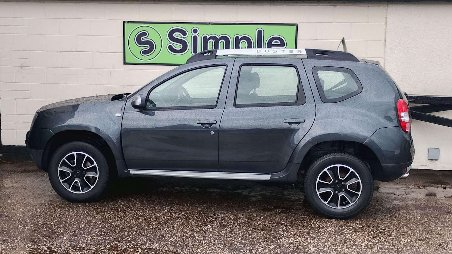 Used Dacia Duster 2017 for sale - 76592716: Photo 4