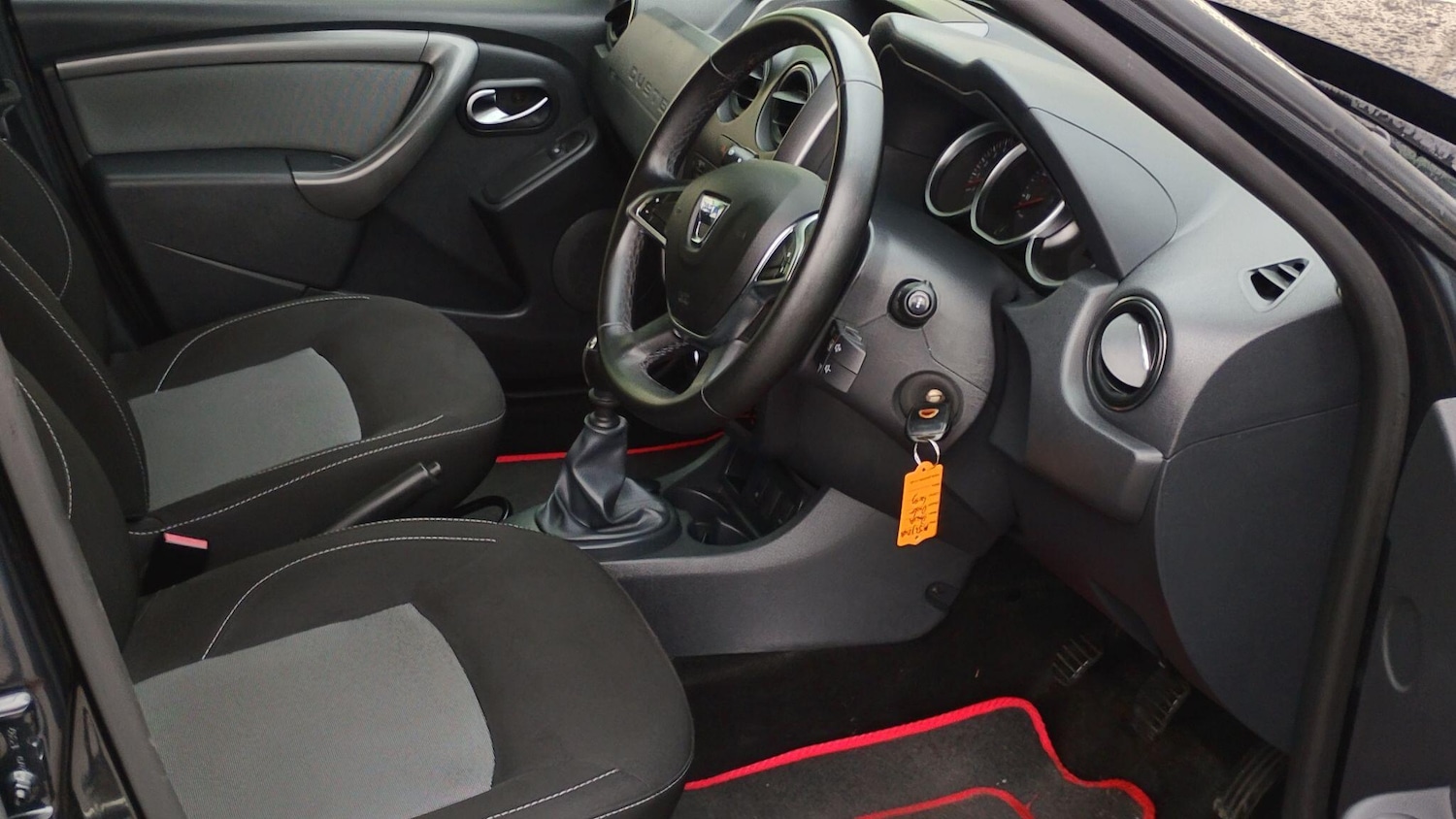 Used Dacia Duster 2017 for sale - 76592716: Photo 8