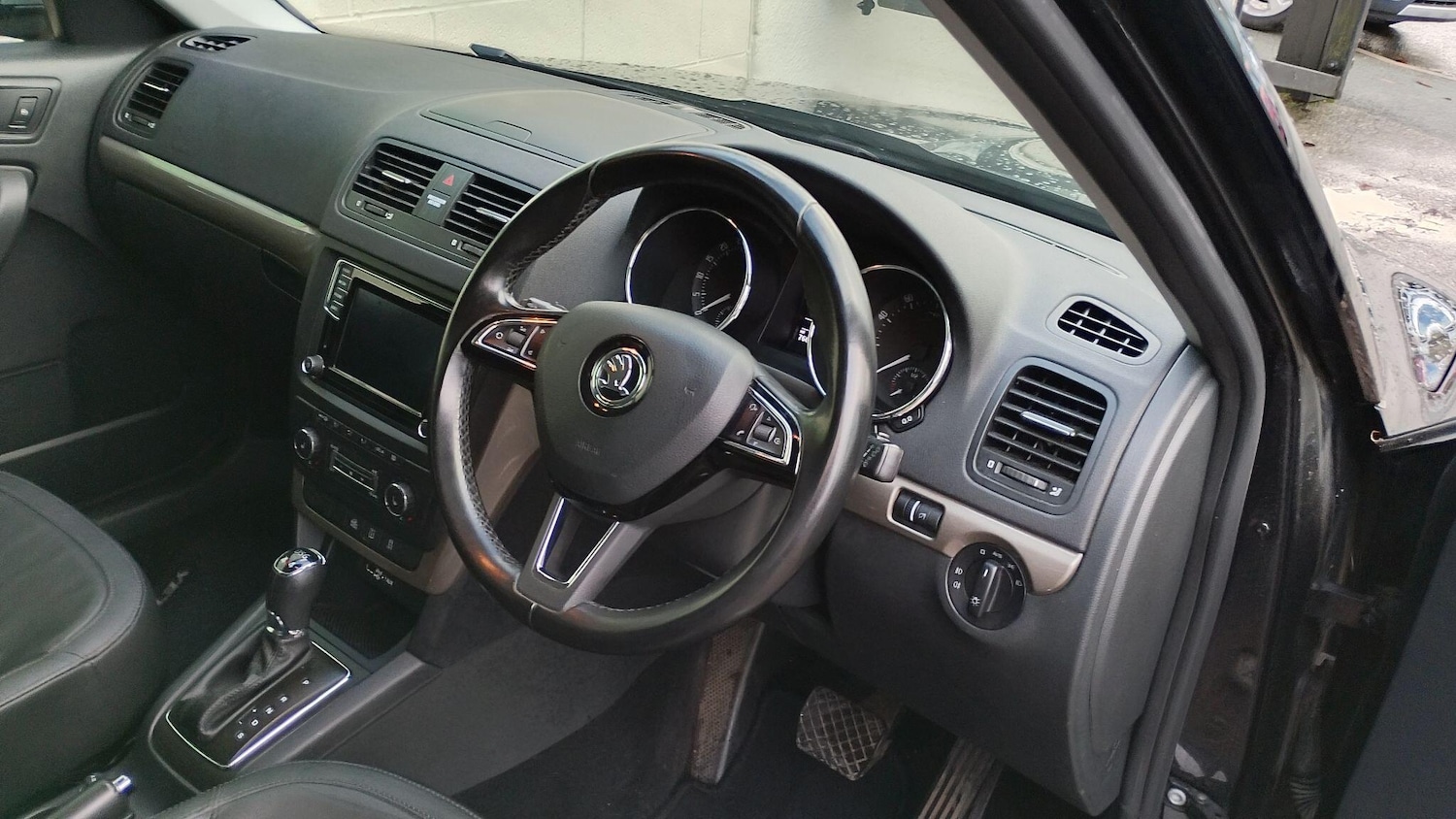 Used Skoda Yeti 2015 for sale - 76592421: Photo 7