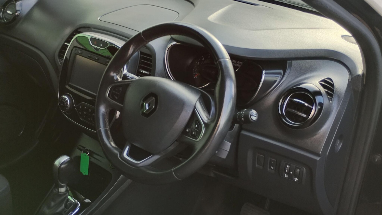 Used Renault Captur 2016 for sale - 77203994: Photo 7