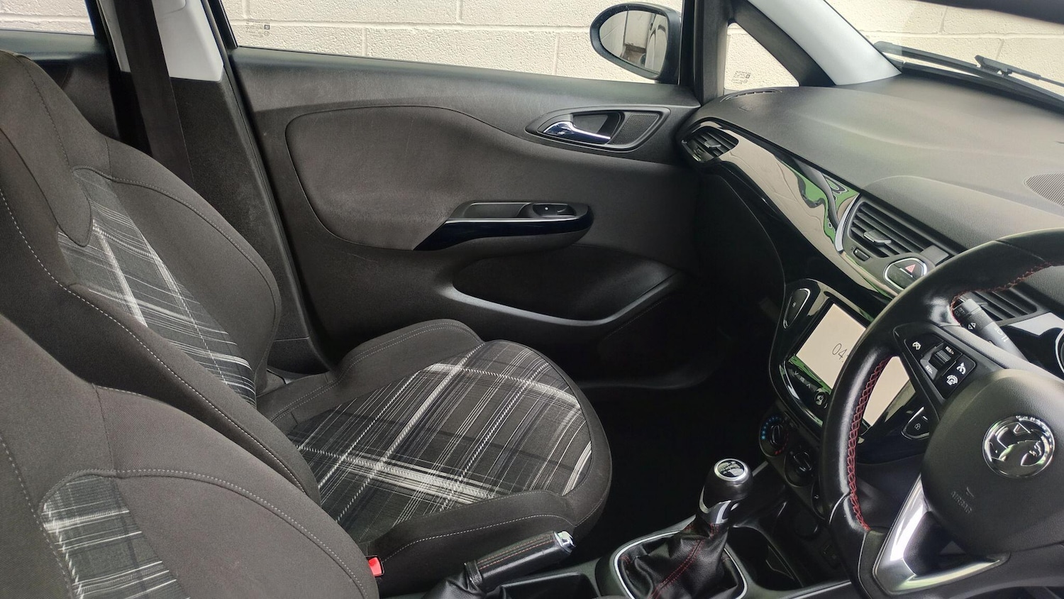Used Vauxhall Corsa 2015 for sale - 76371578: Photo 10
