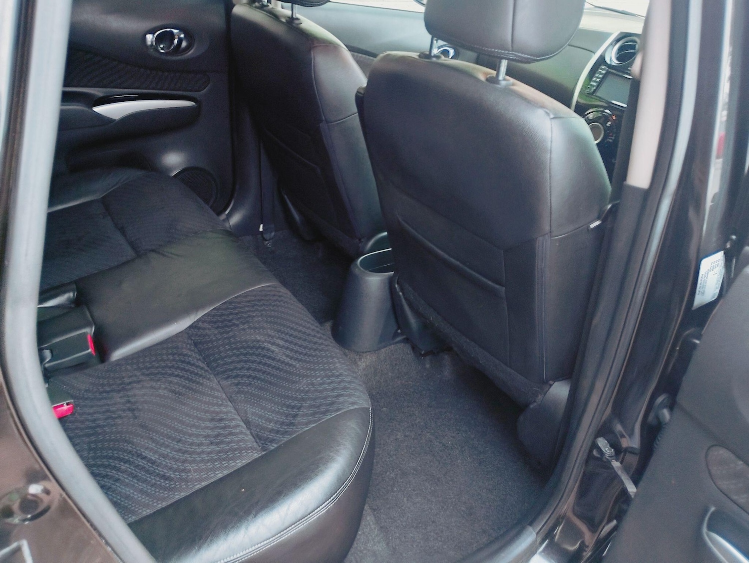 Used Nissan Note 2014 for sale - 76294547: Photo 10