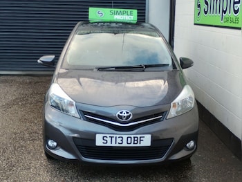 Used Toyota Yaris 2013 for sale - 75927535: Photo