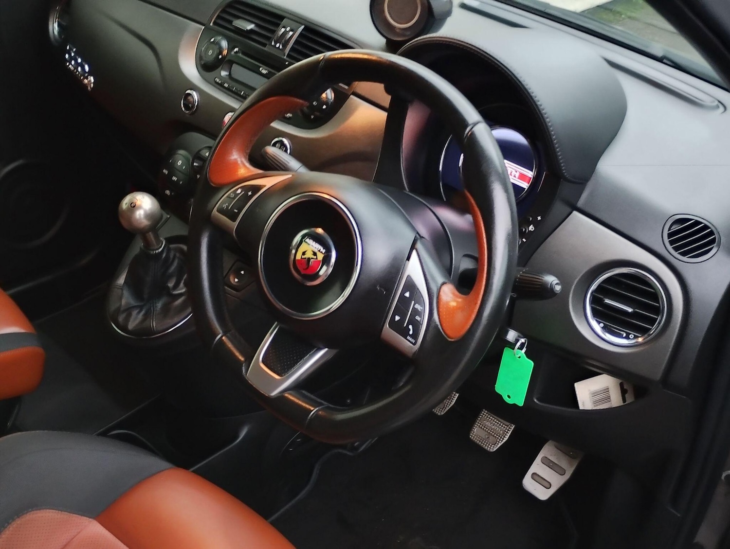 Used Abarth 595 2015 for sale - 76138412: Photo 9
