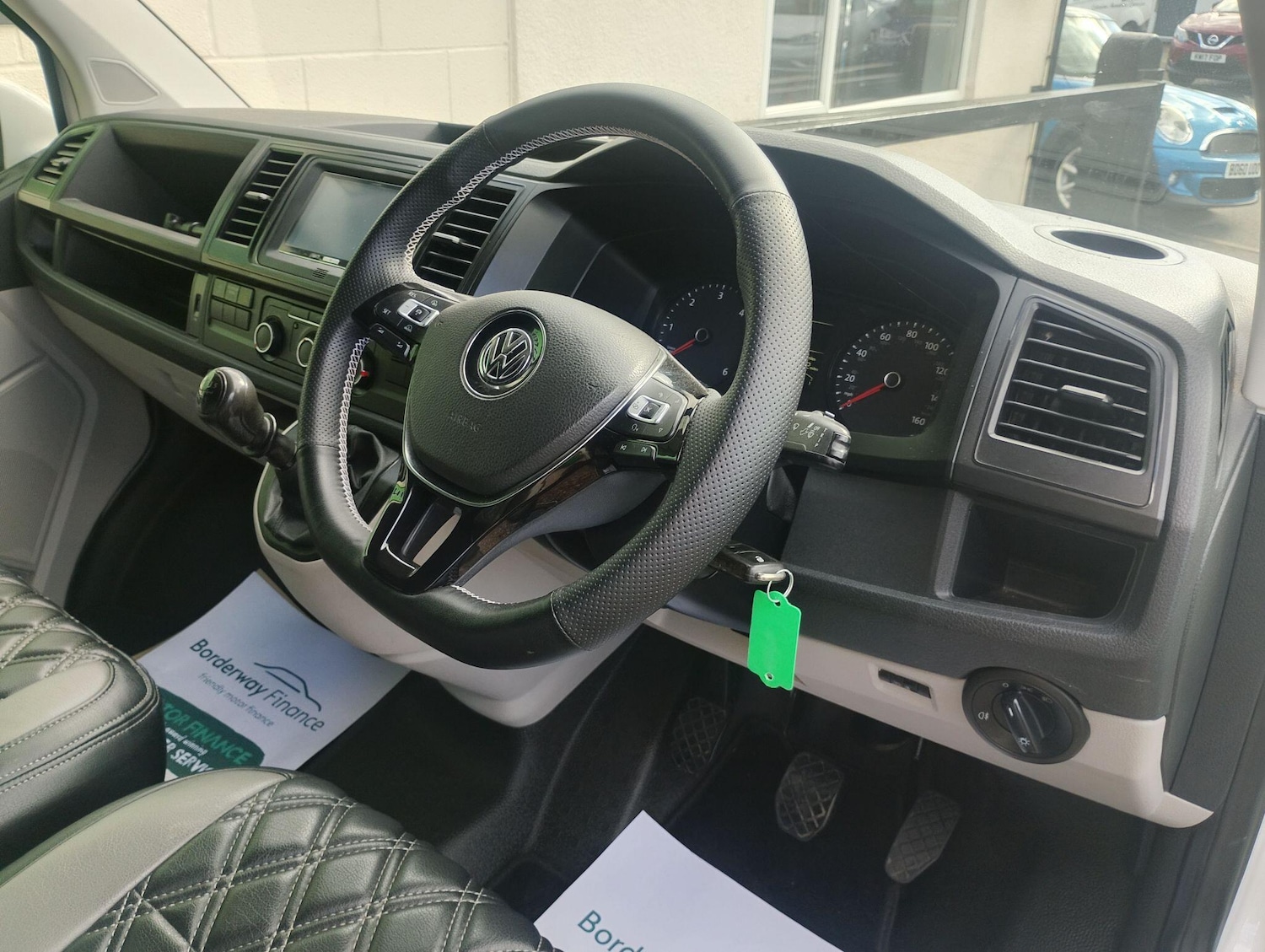 Used Volkswagen Transporter 2016 for sale - 76072815: Photo 12