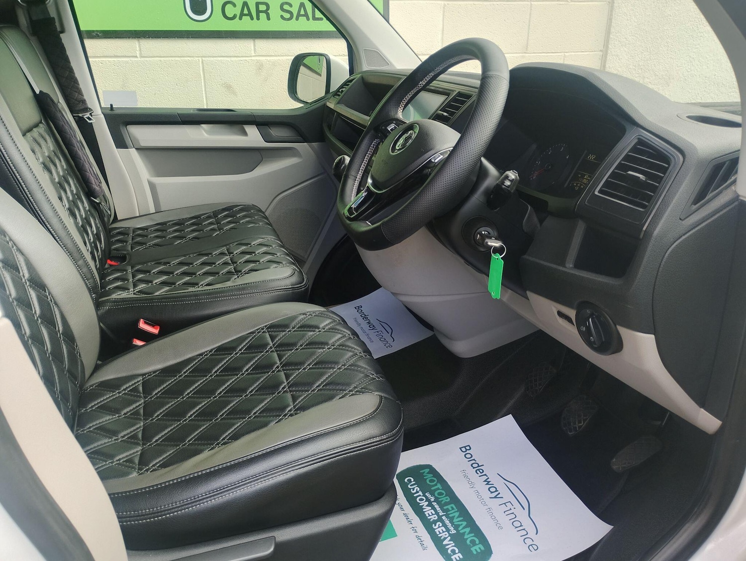 Used Volkswagen Transporter 2016 for sale - 76072815: Photo 8