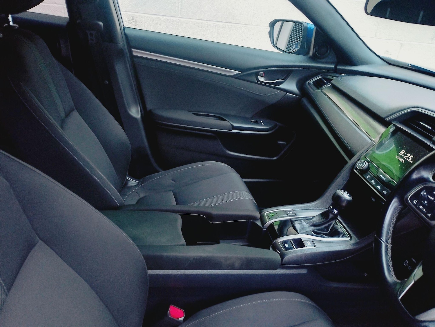 Used Honda Civic 2018 for sale - 76269883: Photo 10
