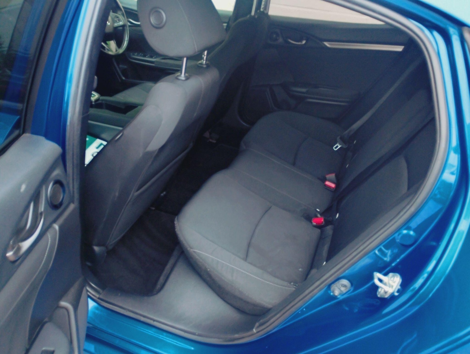 Used Honda Civic 2018 for sale - 76269883: Photo 11