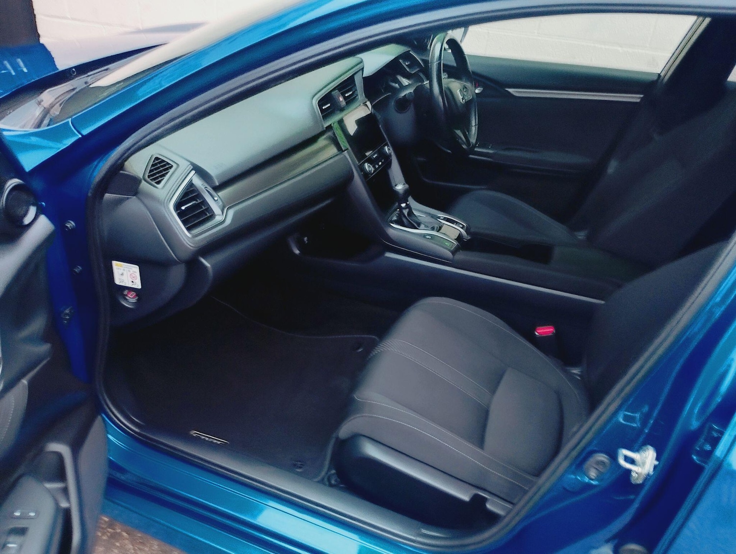 Used Honda Civic 2018 for sale - 76269883: Photo 9
