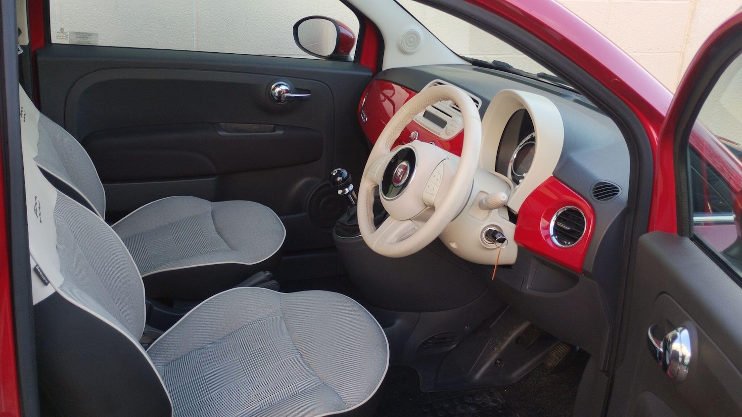 Used Fiat 500 2015 for sale - 76781374: Photo 9