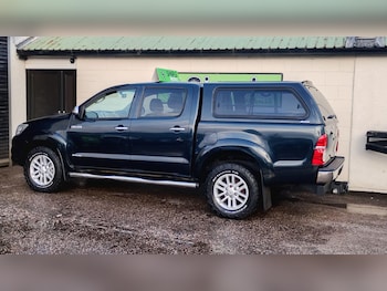 Used Toyota Hilux 2014 for sale - 77683156: Photo