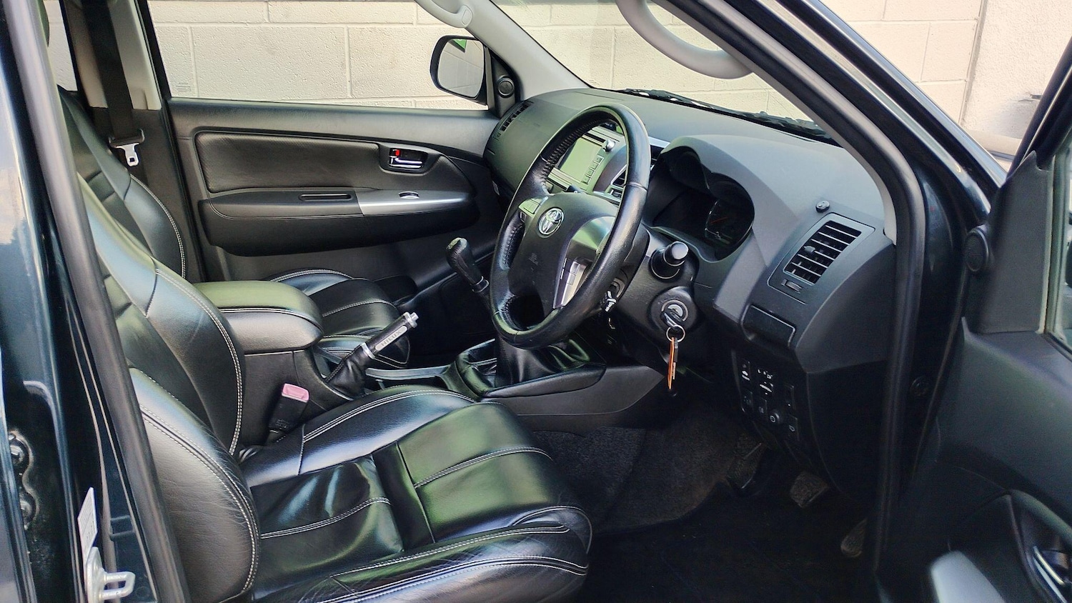 Used Toyota Hilux 2014 for sale - 77683156: Photo 7