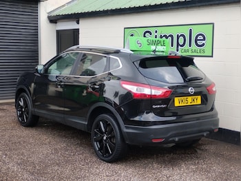 Used Nissan Qashqai 2015 for sale - 75697049: Photo