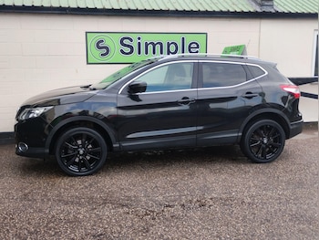 Used Nissan Qashqai 2015 for sale - 75697049: Photo