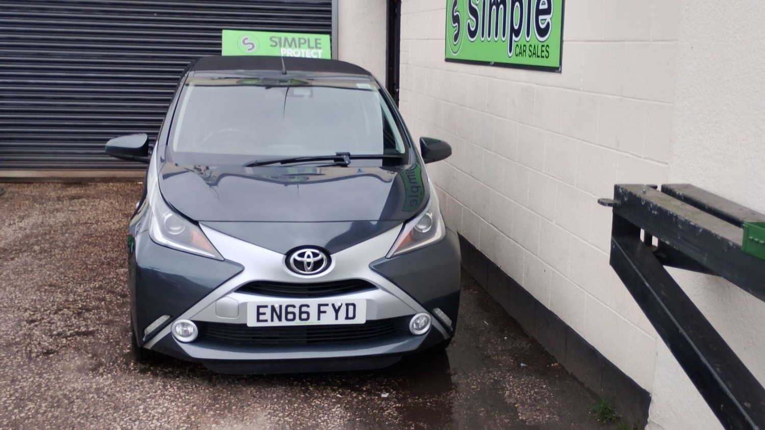Used Toyota AYGO 2017 for sale - 77573897: Photo 2