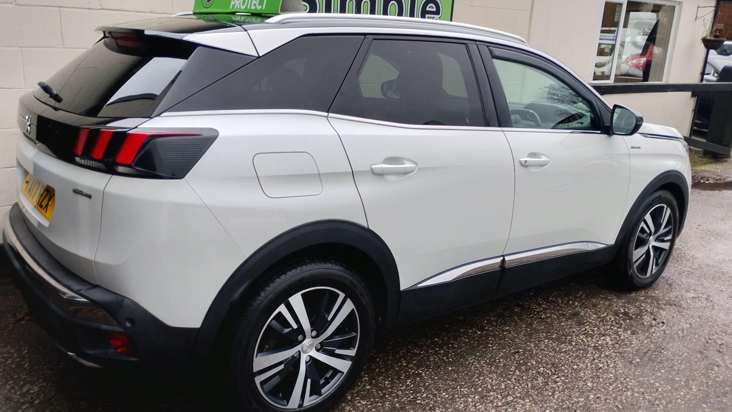 Used Peugeot 3008 2017 for sale - 77455255: Photo 8