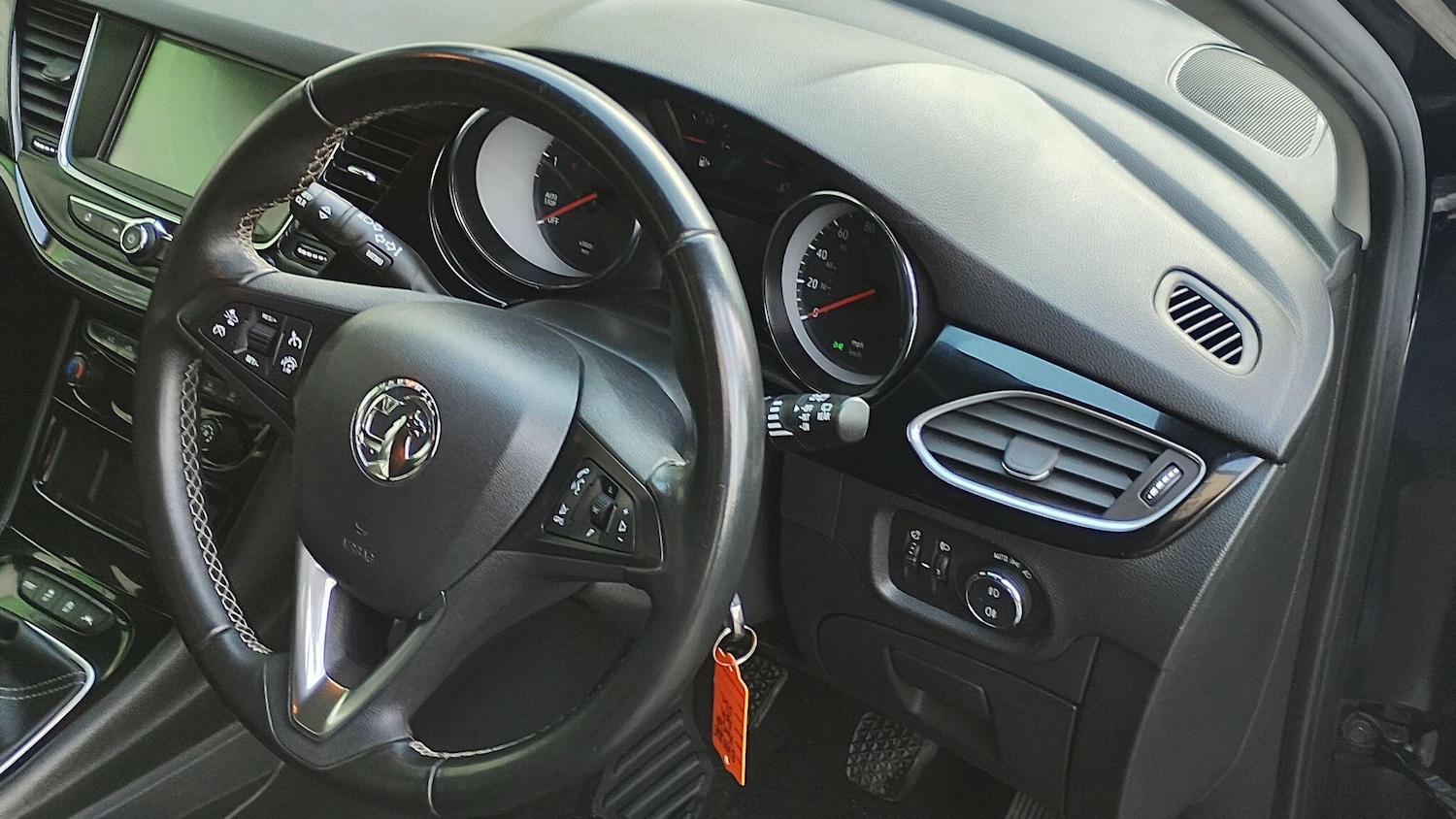 Used Vauxhall Astra 2018 for sale - 76886511: Photo 8