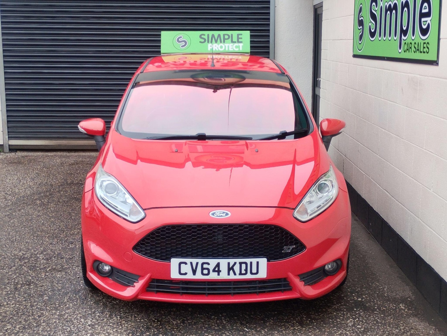 Used Ford Fiesta 2014 for sale - 76632877: Photo 2