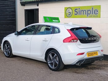 Used Volvo V40 2014 for sale - 77793619: Photo