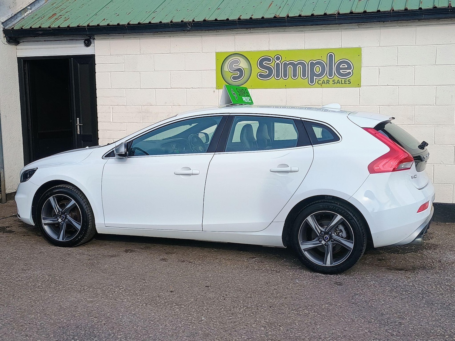 Used Volvo V40 for sale - 77793619: Photo 4